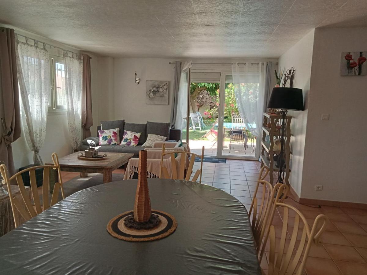הוילה Maillane Cosy En Provence מראה חיצוני תמונה